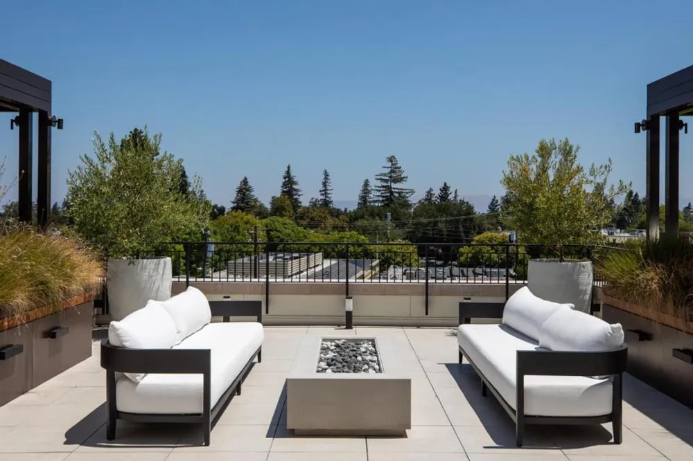 450 FIRST #208 Los Altos, CA 94022
