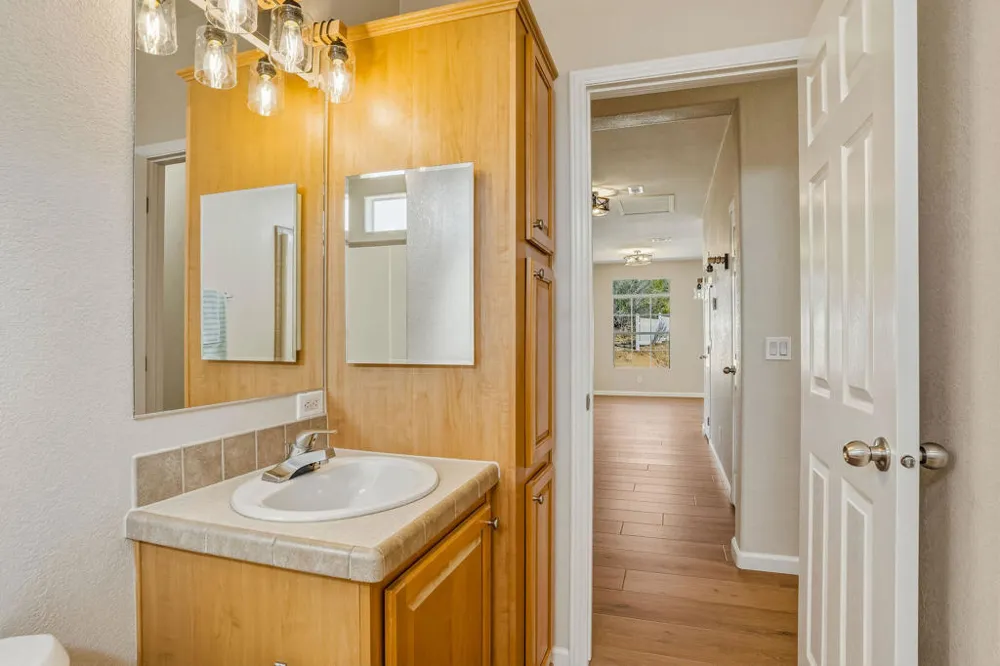 42974 Rolling Hills Drive Aguanga, CA 92536
