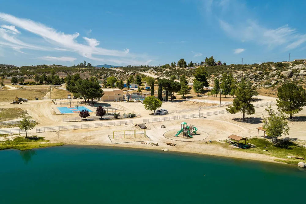 42974 Rolling Hills Drive Aguanga, CA 92536
