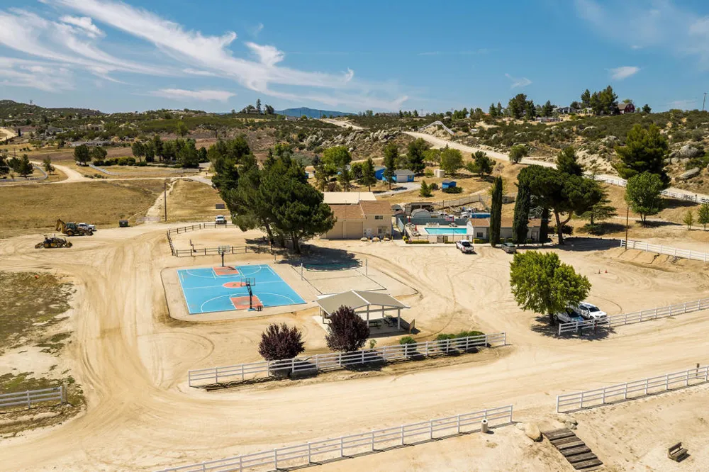 42974 Rolling Hills Drive Aguanga, CA 92536