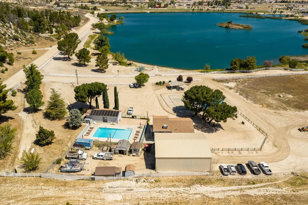 42974 Rolling Hills Drive Aguanga, CA 92536