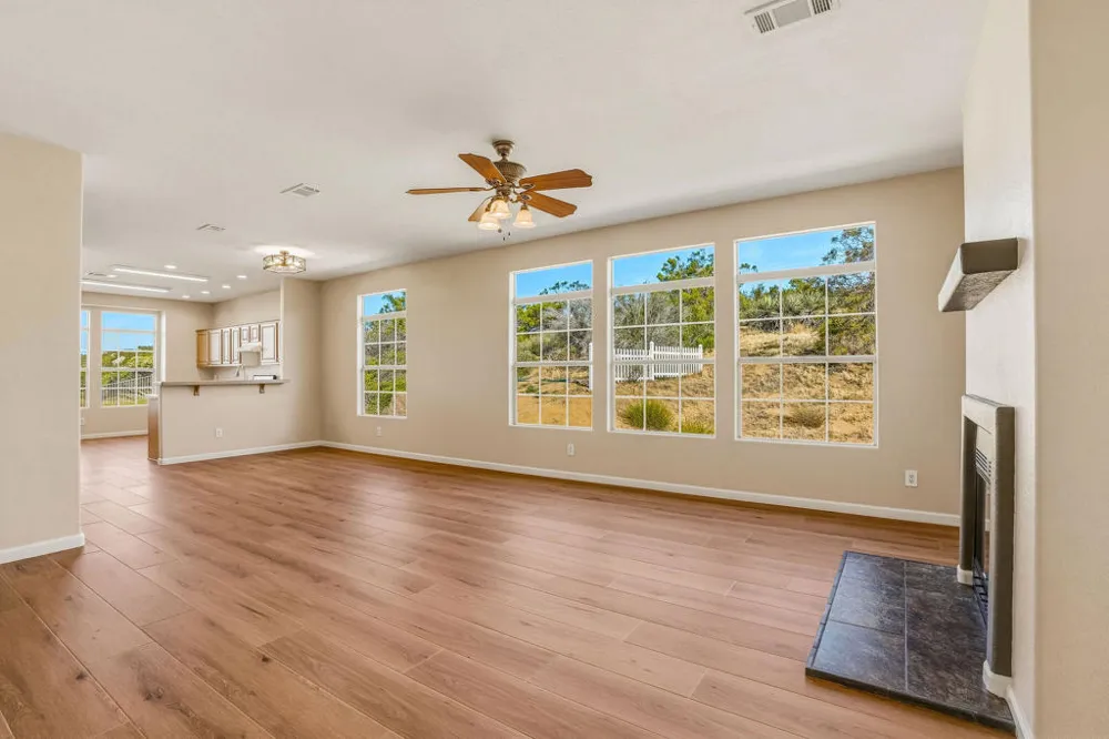 42974 Rolling Hills Drive Aguanga, CA 92536