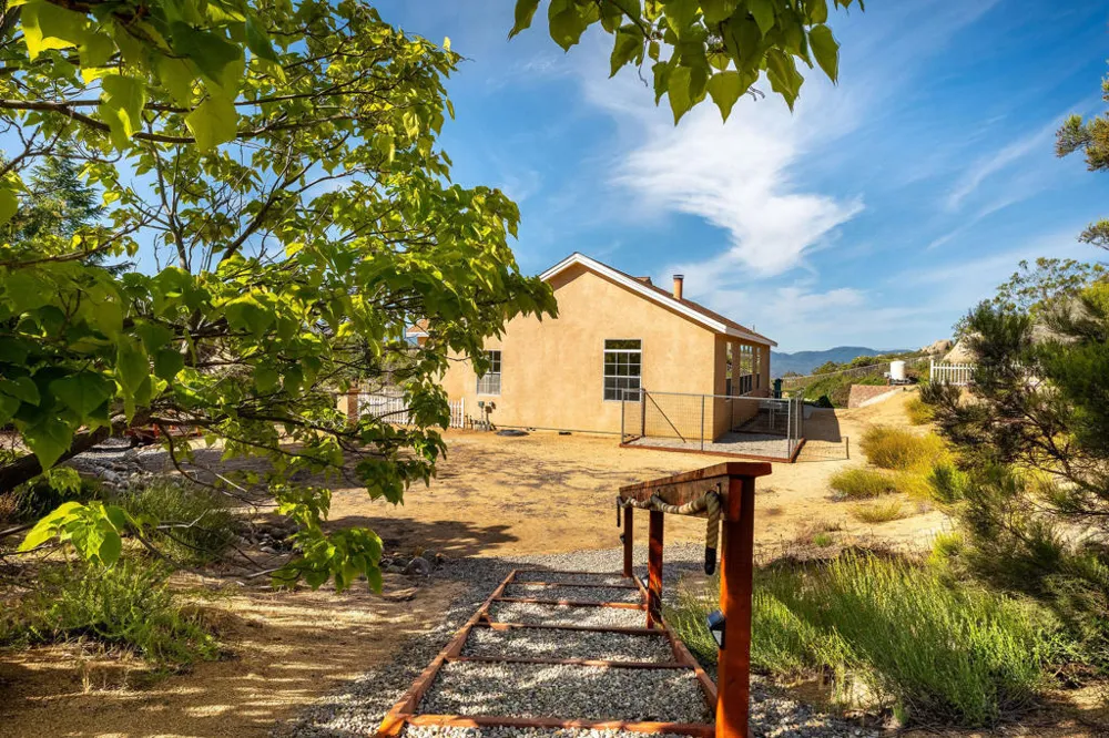 42974 Rolling Hills Drive Aguanga, CA 92536