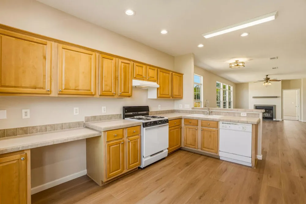 42974 Rolling Hills Drive Aguanga, CA 92536