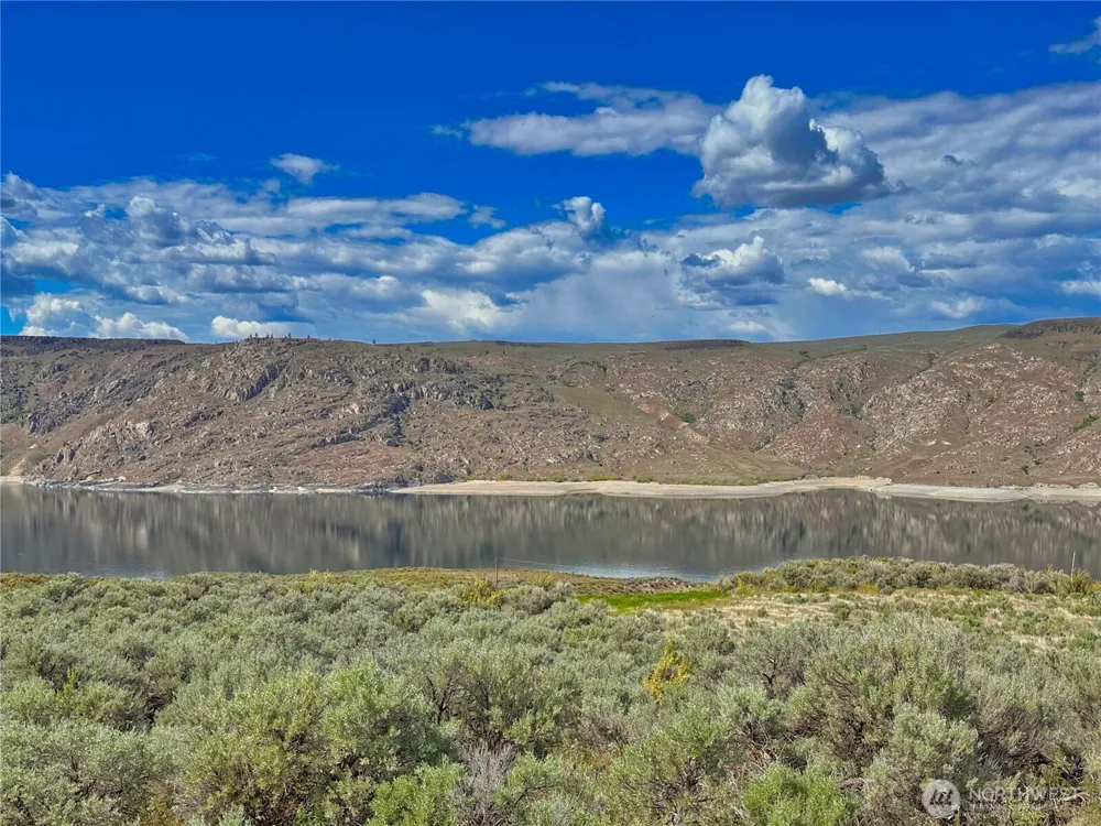 46230 Arrowleaf Canyon Drive Grand Coulee, WA 99133