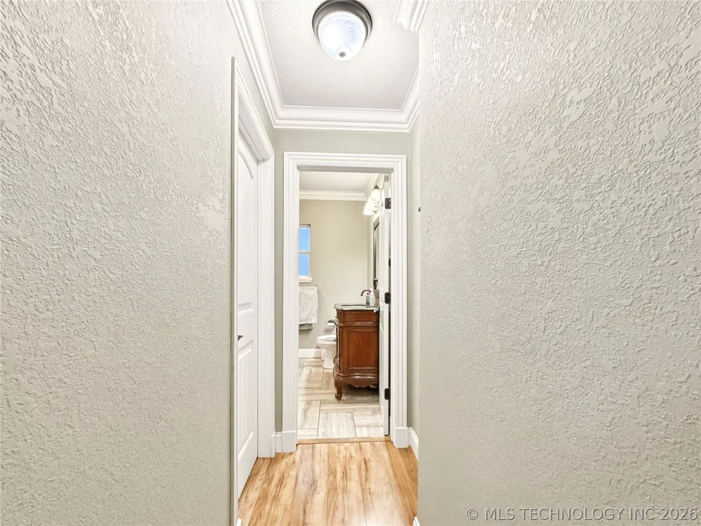 1116 W Elm Westville, OK 74965