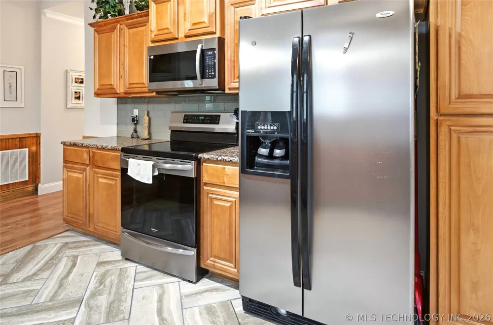 1116 W Elm Westville, OK 74965