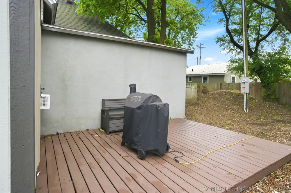 1116 W Elm Westville, OK 74965