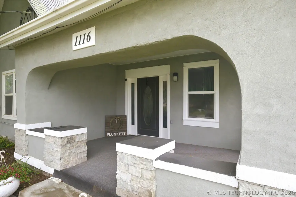 1116 W Elm Westville, OK 74965