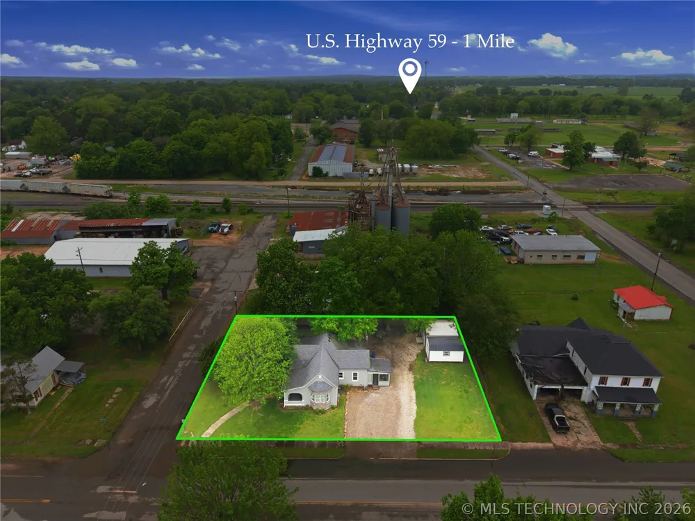1116 W Elm Westville, OK 74965