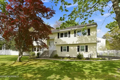 1109 Hope Road