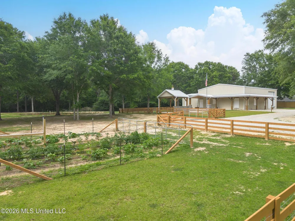 8190 Lake Cypress Drive Perkinston, MS 39573