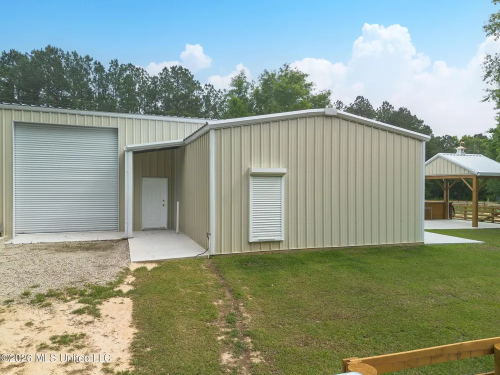 8190 Lake Cypress Drive Perkinston, MS 39573