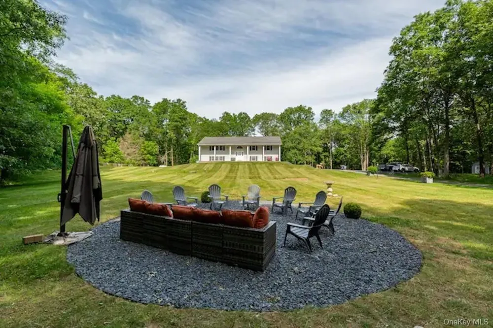 2398 State Route 207 Campbell Hall, NY 10916