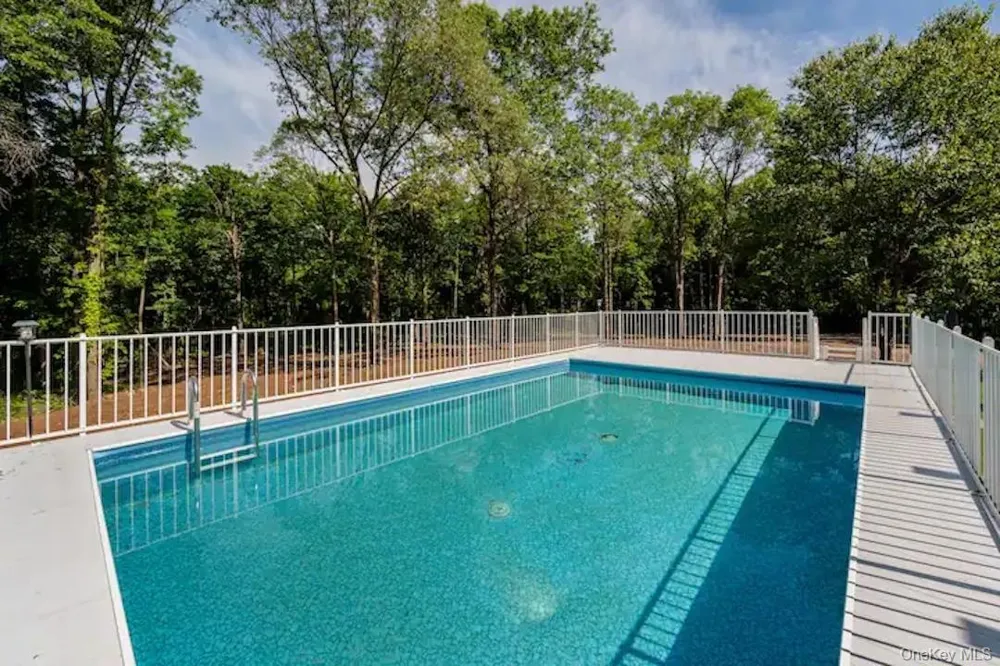 2398 State Route 207 Campbell Hall, NY 10916