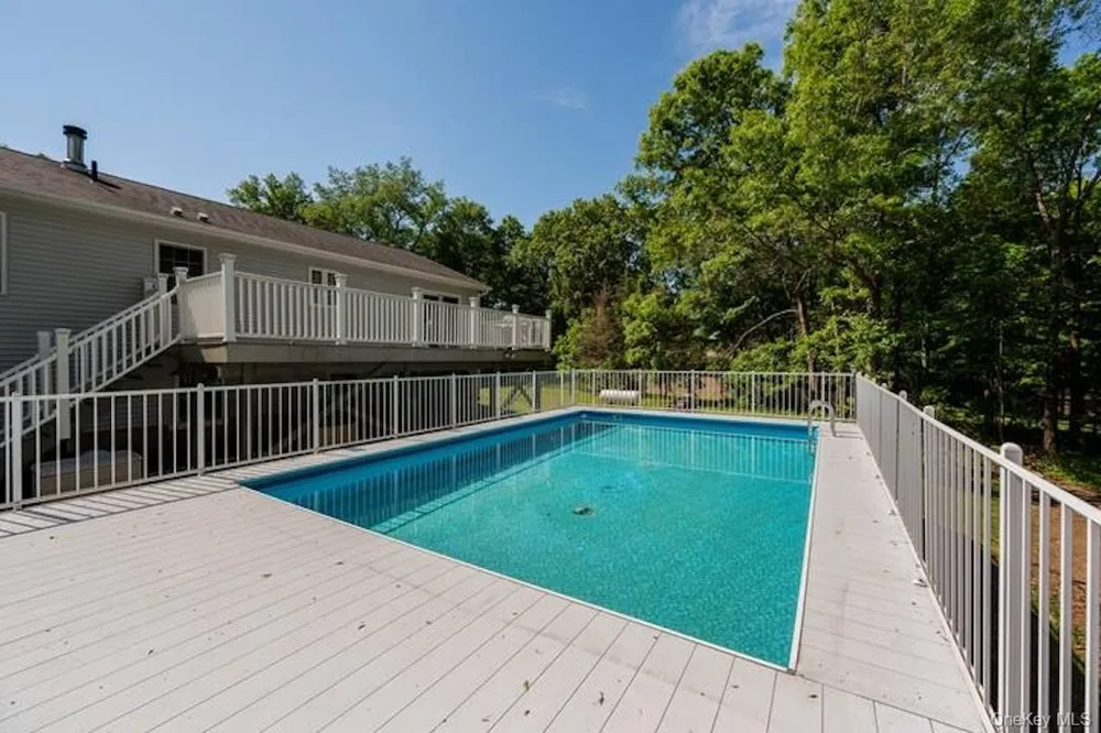 2398 State Route 207 Campbell Hall, NY 10916