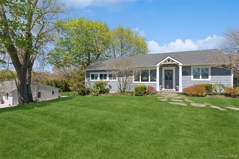 1600 Captain Kidd Drive Mattituck, NY 11952