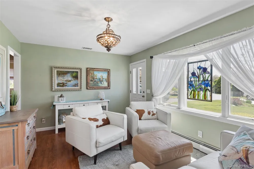 1600 Captain Kidd Drive Mattituck, NY 11952