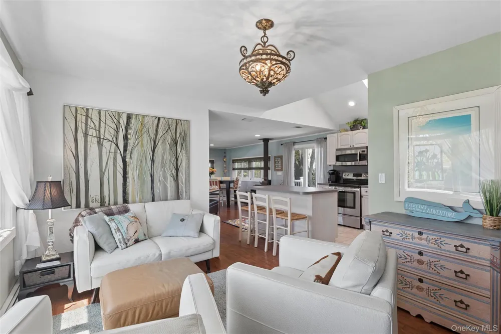 1600 Captain Kidd Drive Mattituck, NY 11952
