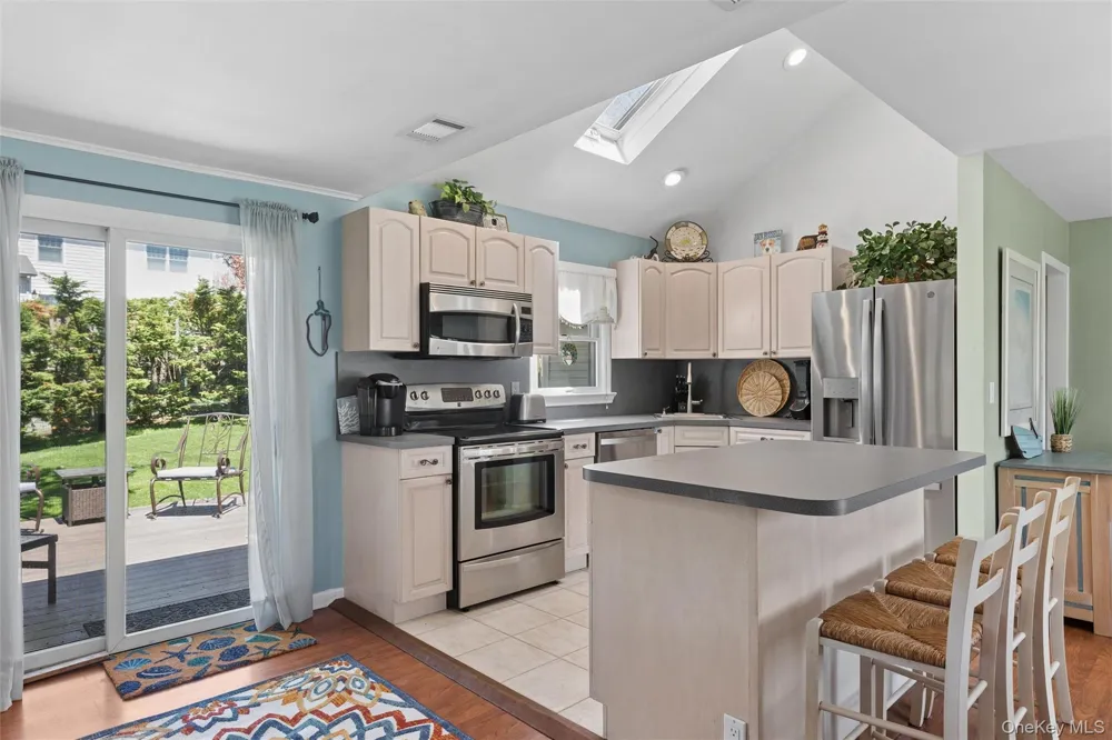 1600 Captain Kidd Drive Mattituck, NY 11952