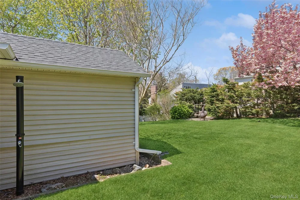 1600 Captain Kidd Drive Mattituck, NY 11952