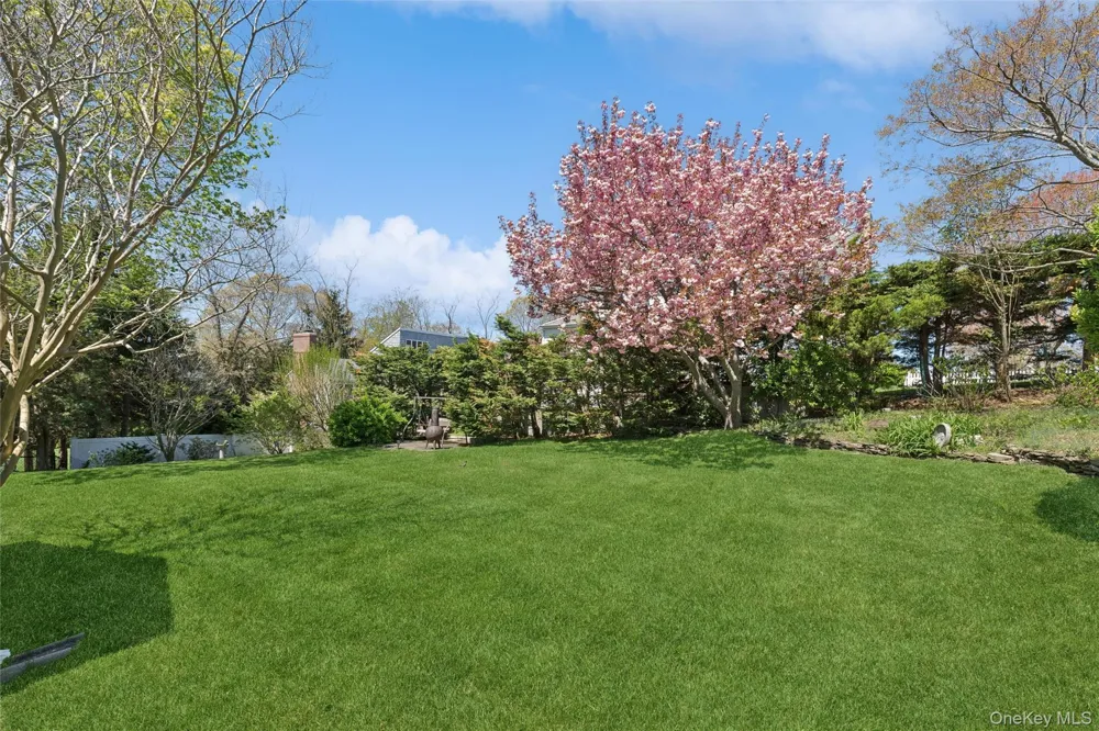 1600 Captain Kidd Drive Mattituck, NY 11952