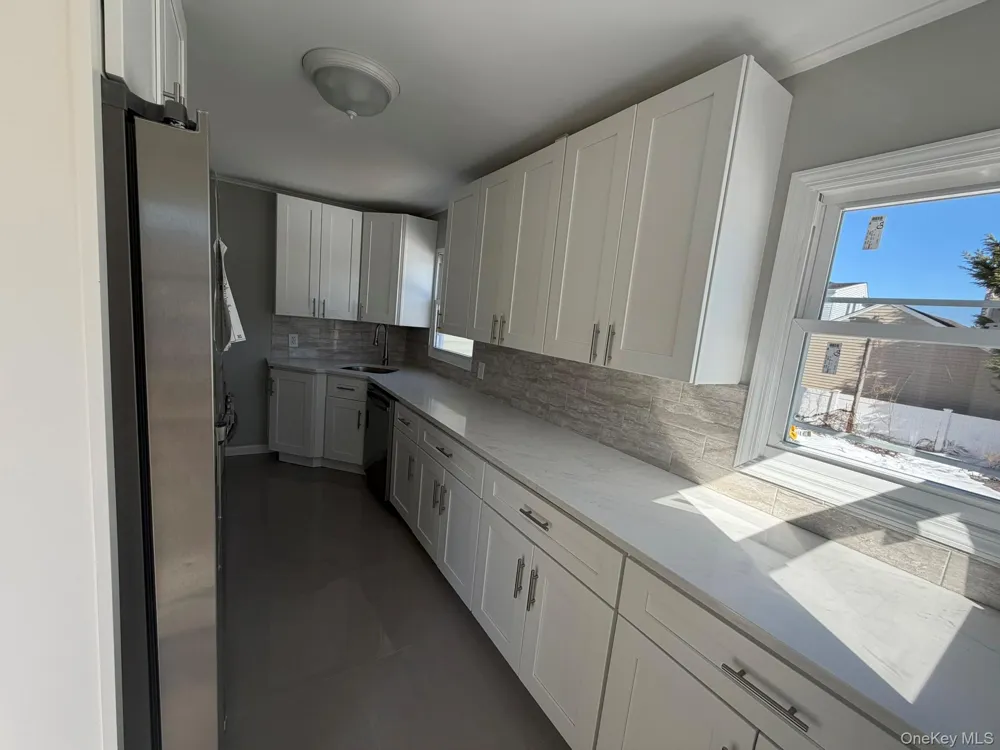 2303 Pine Street Seaford, NY 11783
