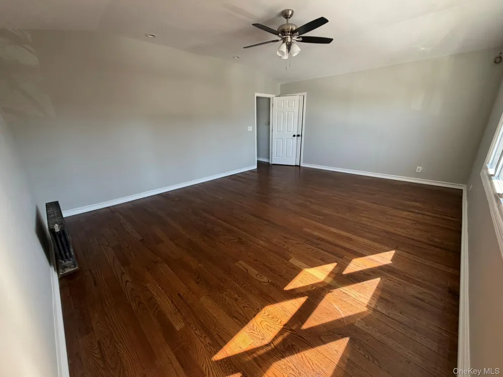 2303 Pine Street Seaford, NY 11783