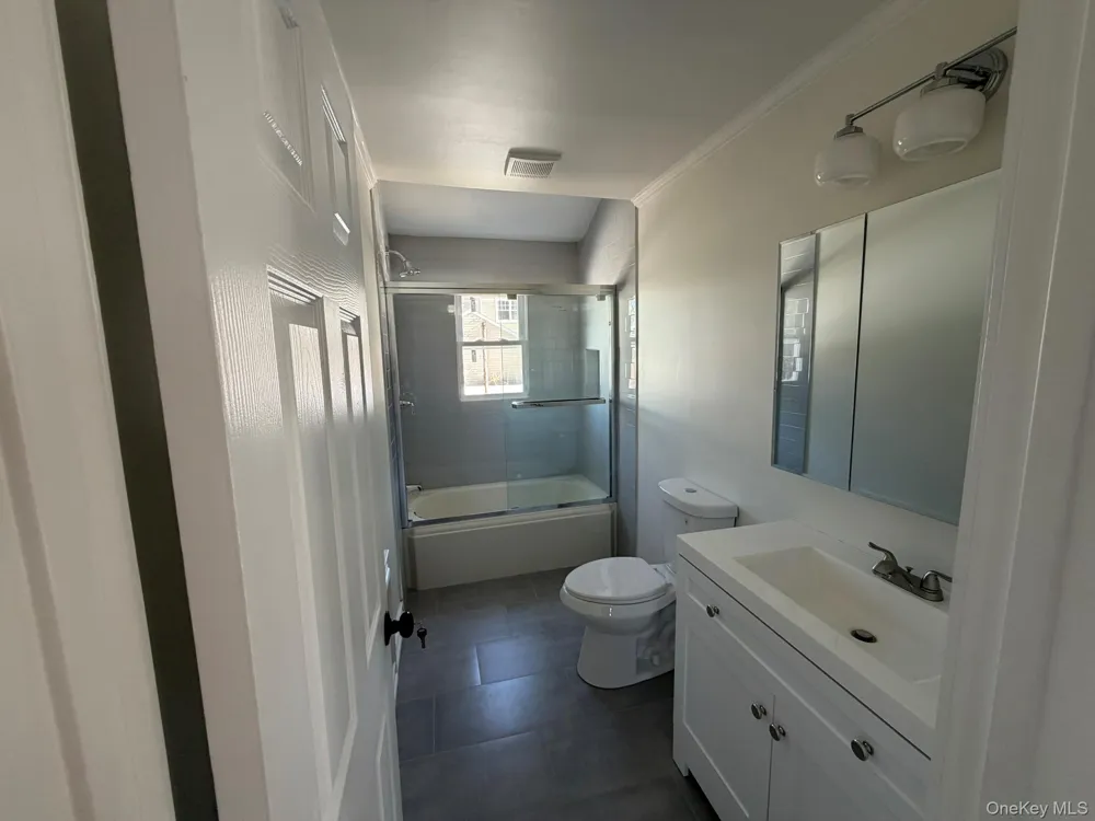 2303 Pine Street Seaford, NY 11783