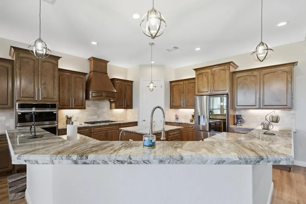 10418 Zaruba Sealy, TX 77474