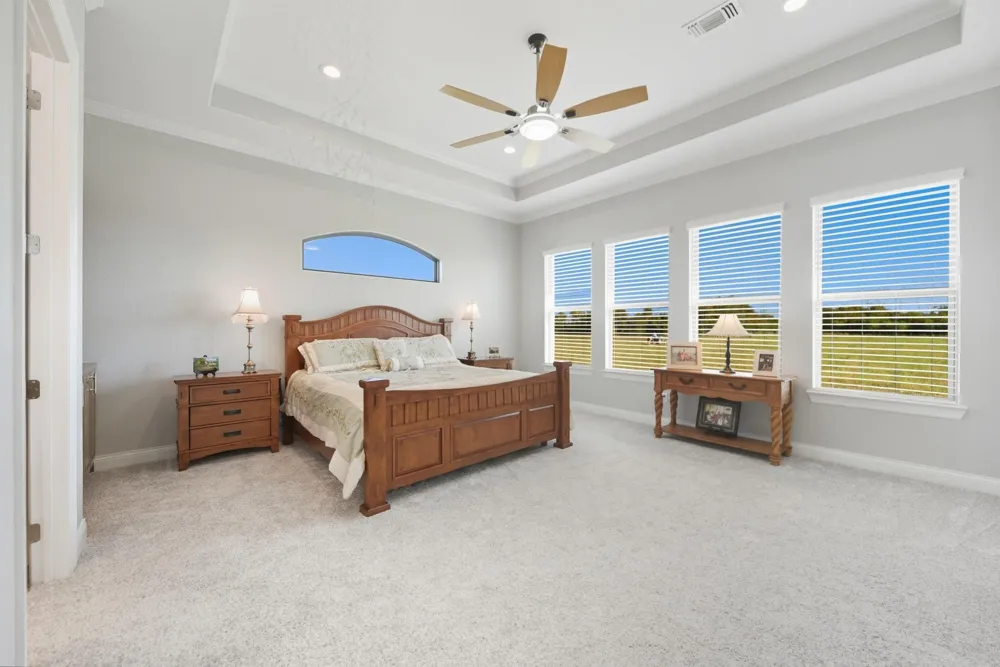 10418 Zaruba Sealy, TX 77474