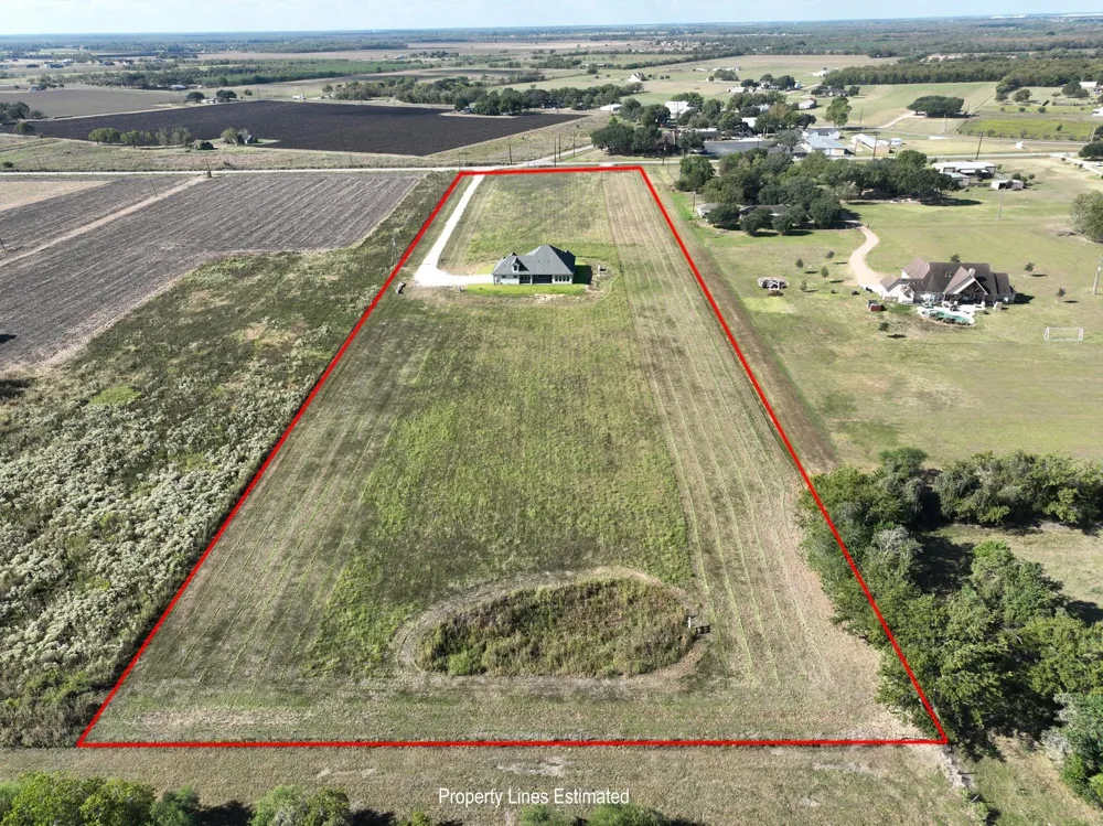 10418 Zaruba Sealy, TX 77474