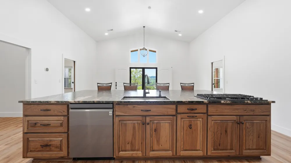 2699 Brooks Bend Ln Gainesboro, TN 38562