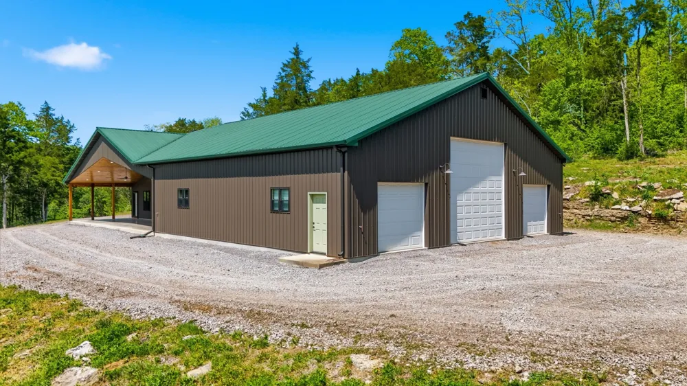 2699 Brooks Bend Ln Gainesboro, TN 38562