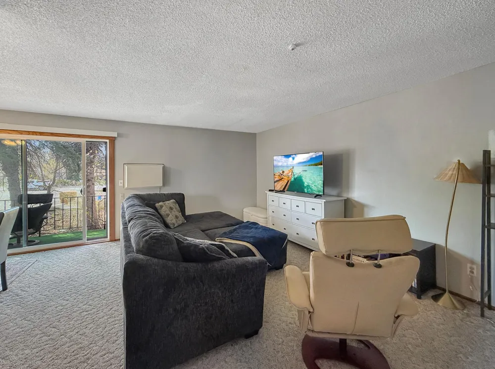 1225 7th Street S #4 Moorhead, MN 56560