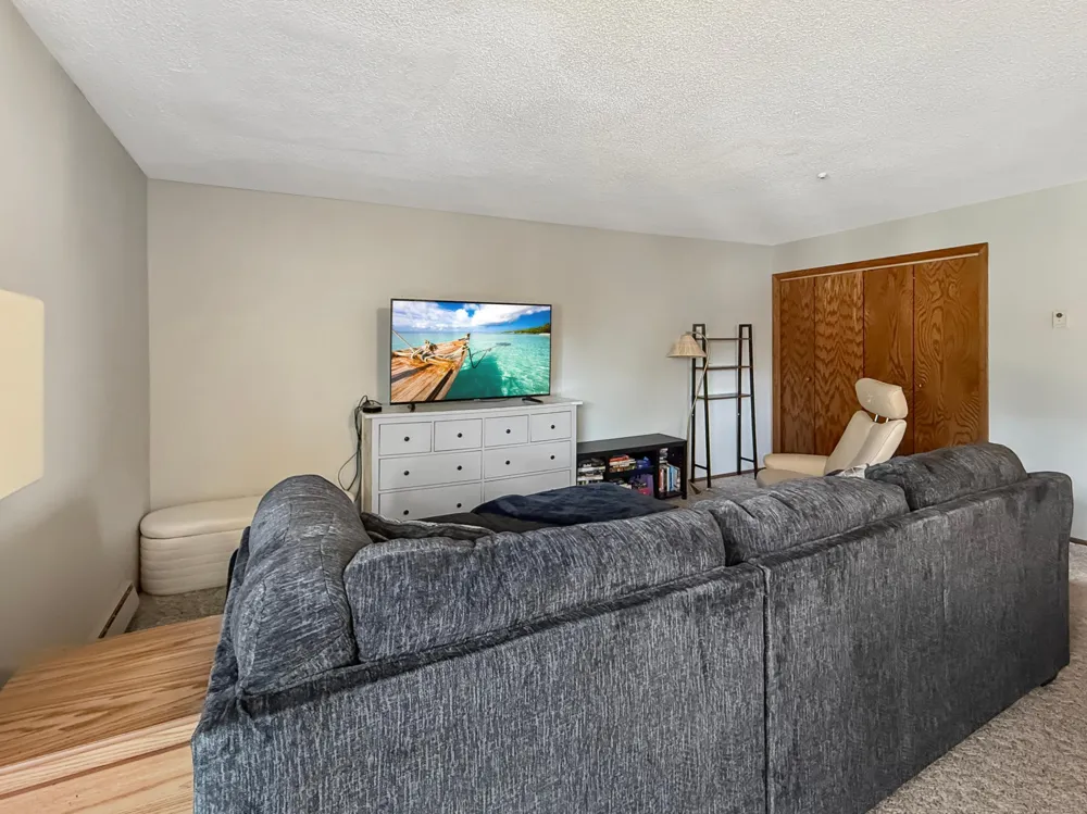 1225 7th Street S #4 Moorhead, MN 56560