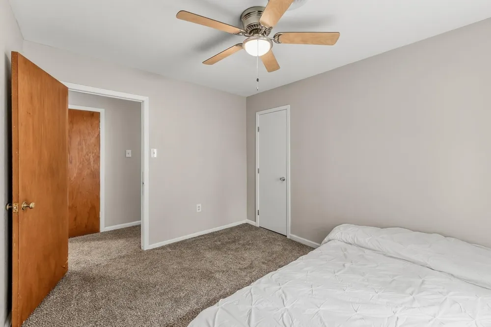 1207 21st Street Huntsville, TX 77340