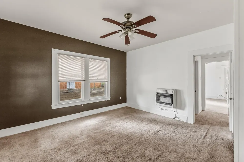 1207 21st Street Huntsville, TX 77340