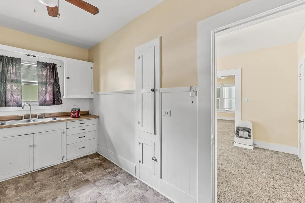 1207 21st Street Huntsville, TX 77340