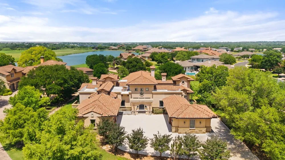 102 Long Point Cove Georgetown, TX 78628