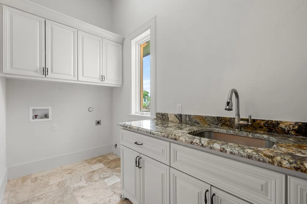 102 Long Point Cove Georgetown, TX 78628