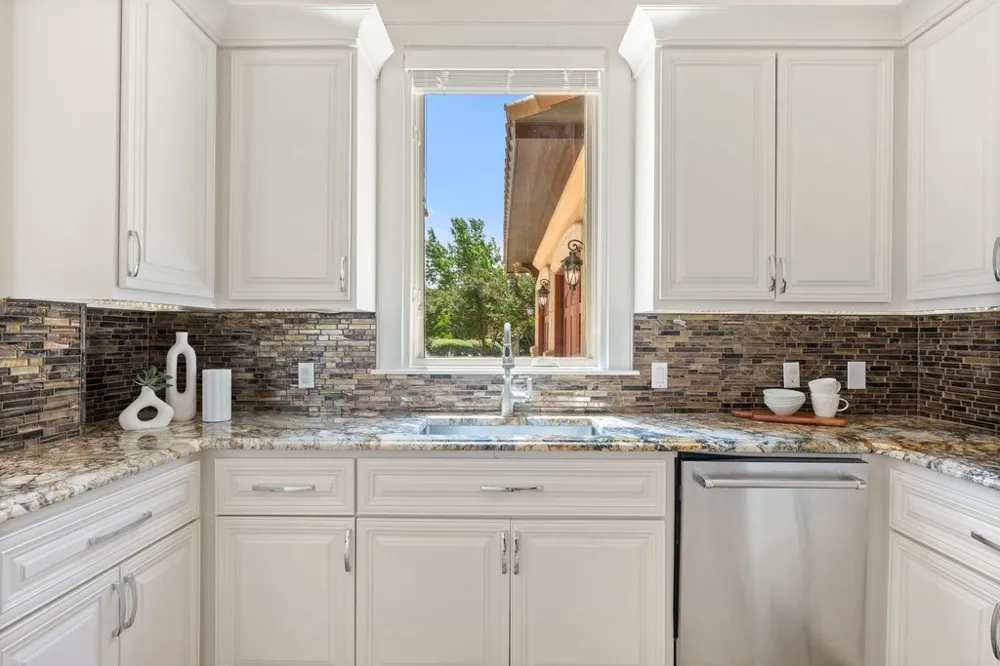 102 Long Point Cove Georgetown, TX 78628