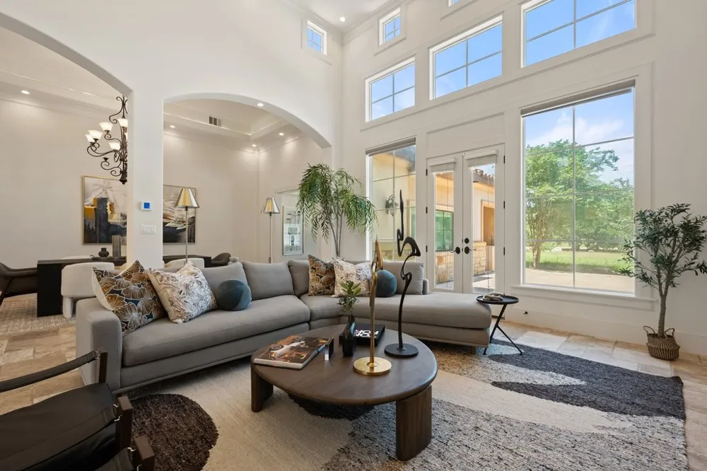 102 Long Point Cove Georgetown, TX 78628