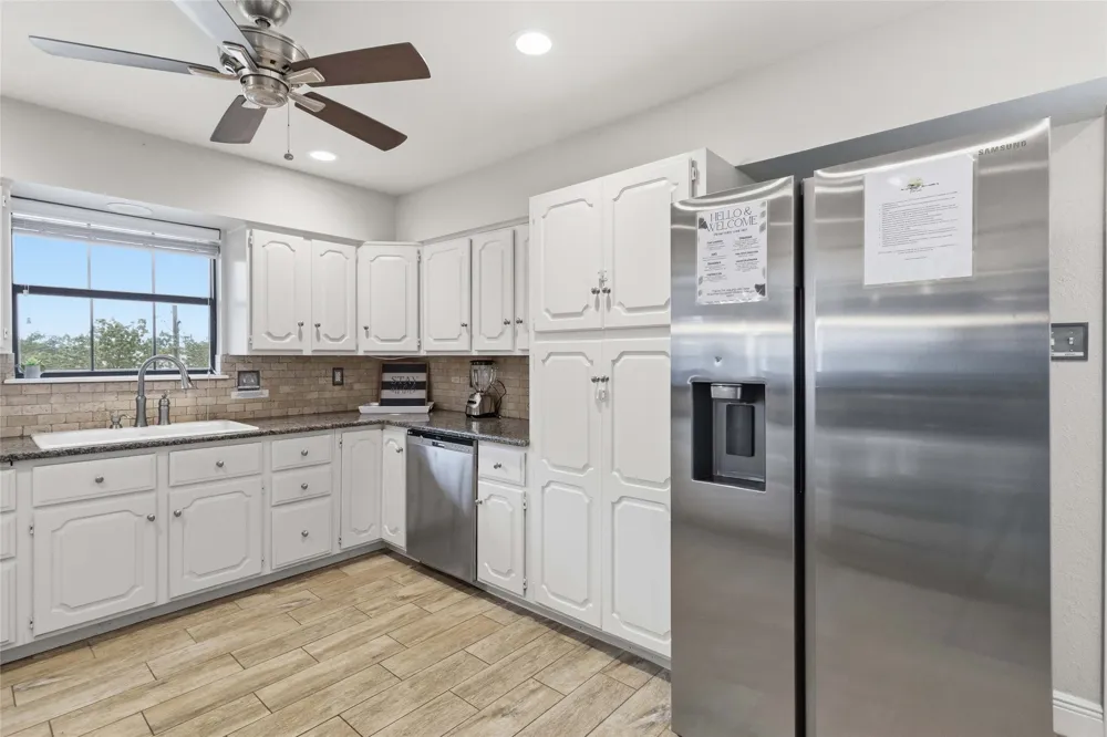 2232 Glenn Drive Canyon Lake, TX 78133