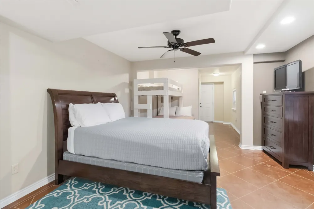 2232 Glenn Drive Canyon Lake, TX 78133