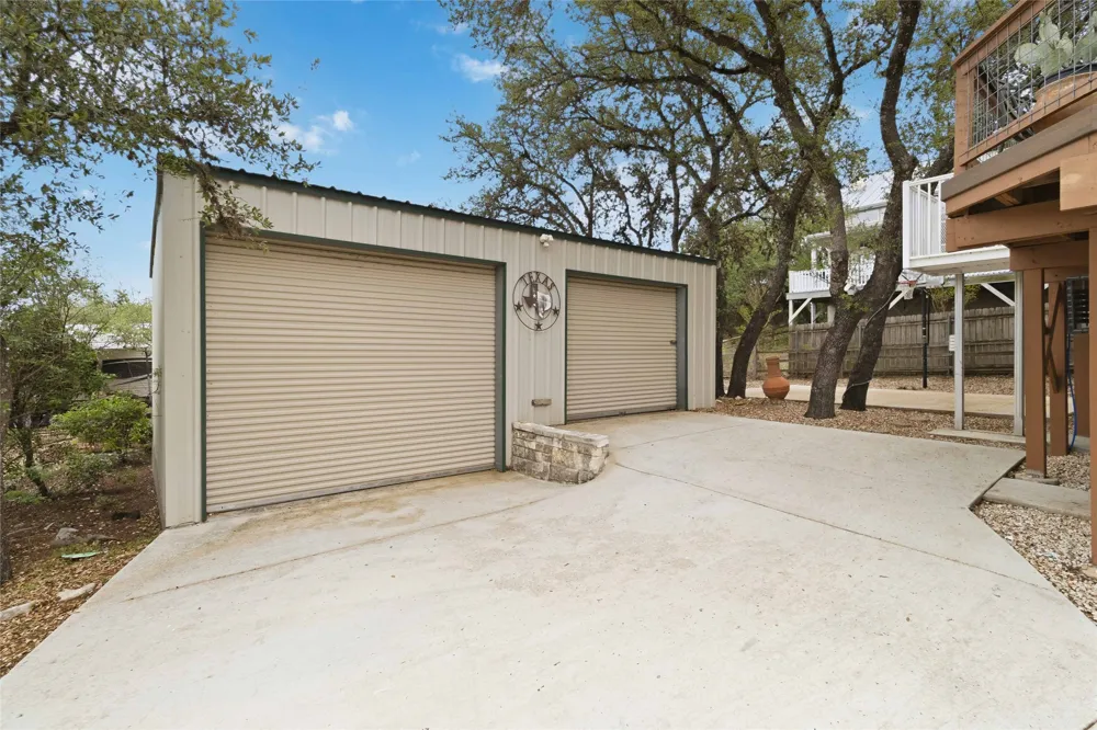 2232 Glenn Drive Canyon Lake, TX 78133