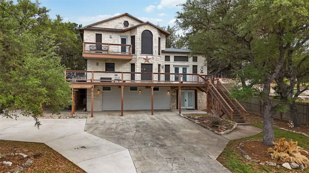 2232 Glenn Drive Canyon Lake, TX 78133