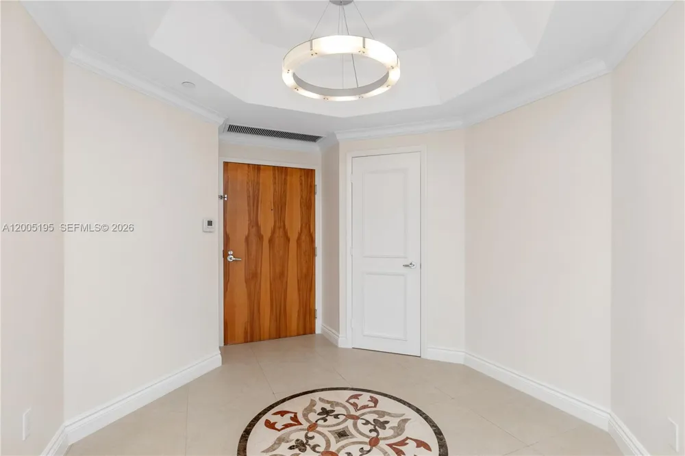 21150 Point PL #LPH 2902 Aventura, FL 33180