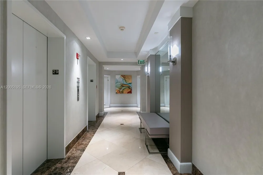 21150 Point PL #LPH 2902 Aventura, FL 33180