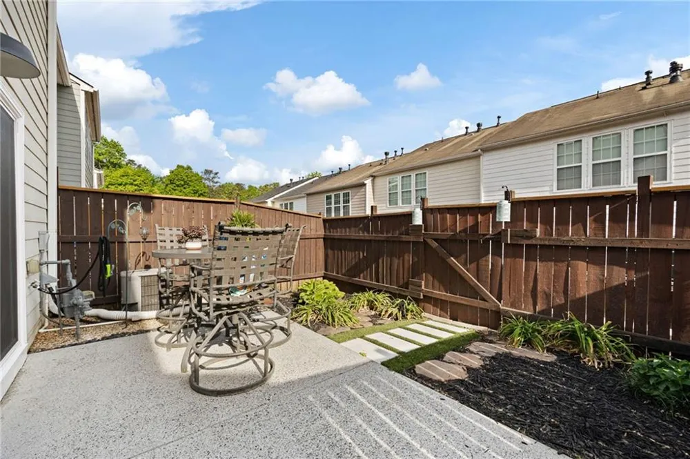 229 Kigian Trail Woodstock, GA 30188